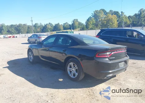2018 Dodge Charger Sxt Rwd z USA, uszkodzony, nr VIN 2C3CDXBG8JH180317